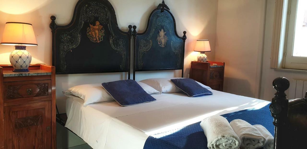 Villa Del Melograno Patti Esterno foto